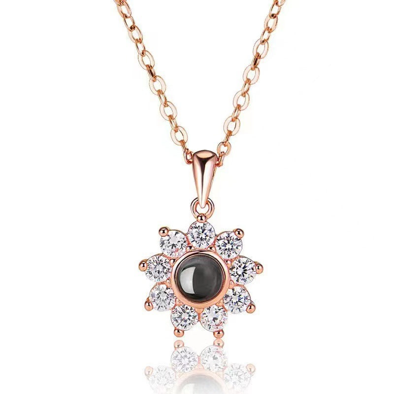 Exquisite and Fashionable Sunflower Diamond Projection Necklace